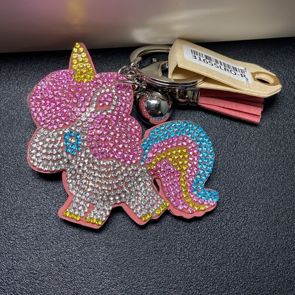 Unicorn 🦄 key chain - Picture 3 of 5